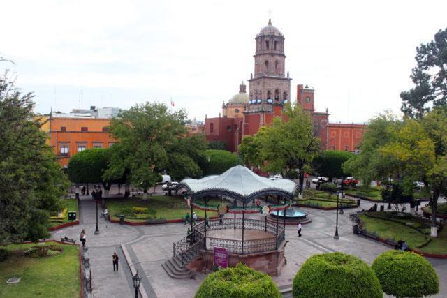 Hotel Plaza Querétaro Exterior foto